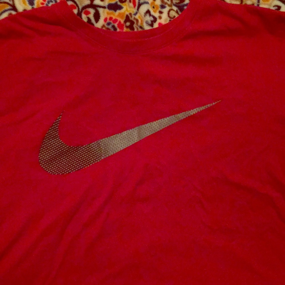 Nike Men’s Tee Shirt